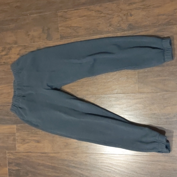 Brandy Melville Pants - Brandy Melville Rosa Sweatpants